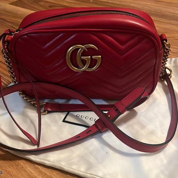 GUCCI Marmont Matelasse Small Bag
